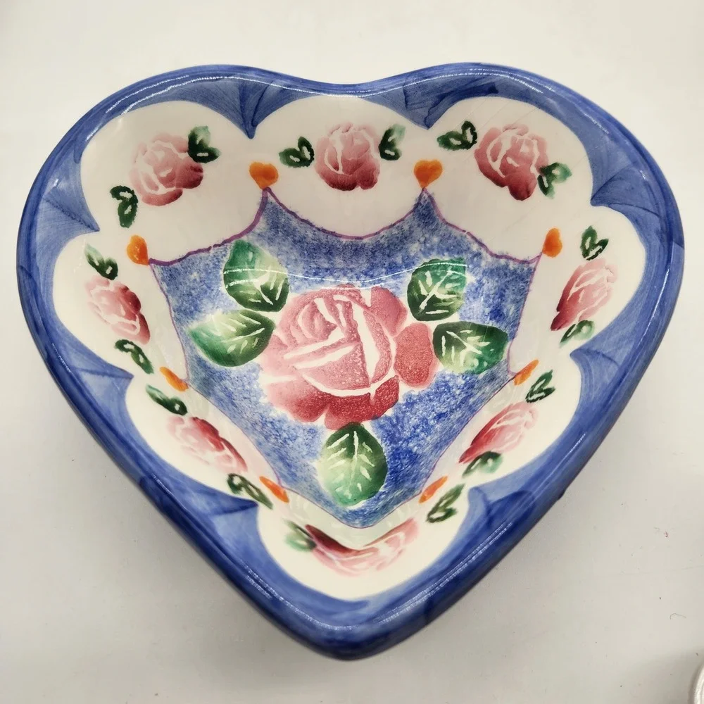 Ancora Italy Hand Painted Heart Shaped‎ Ceramic Bowl Pink Roses Blue White 11366